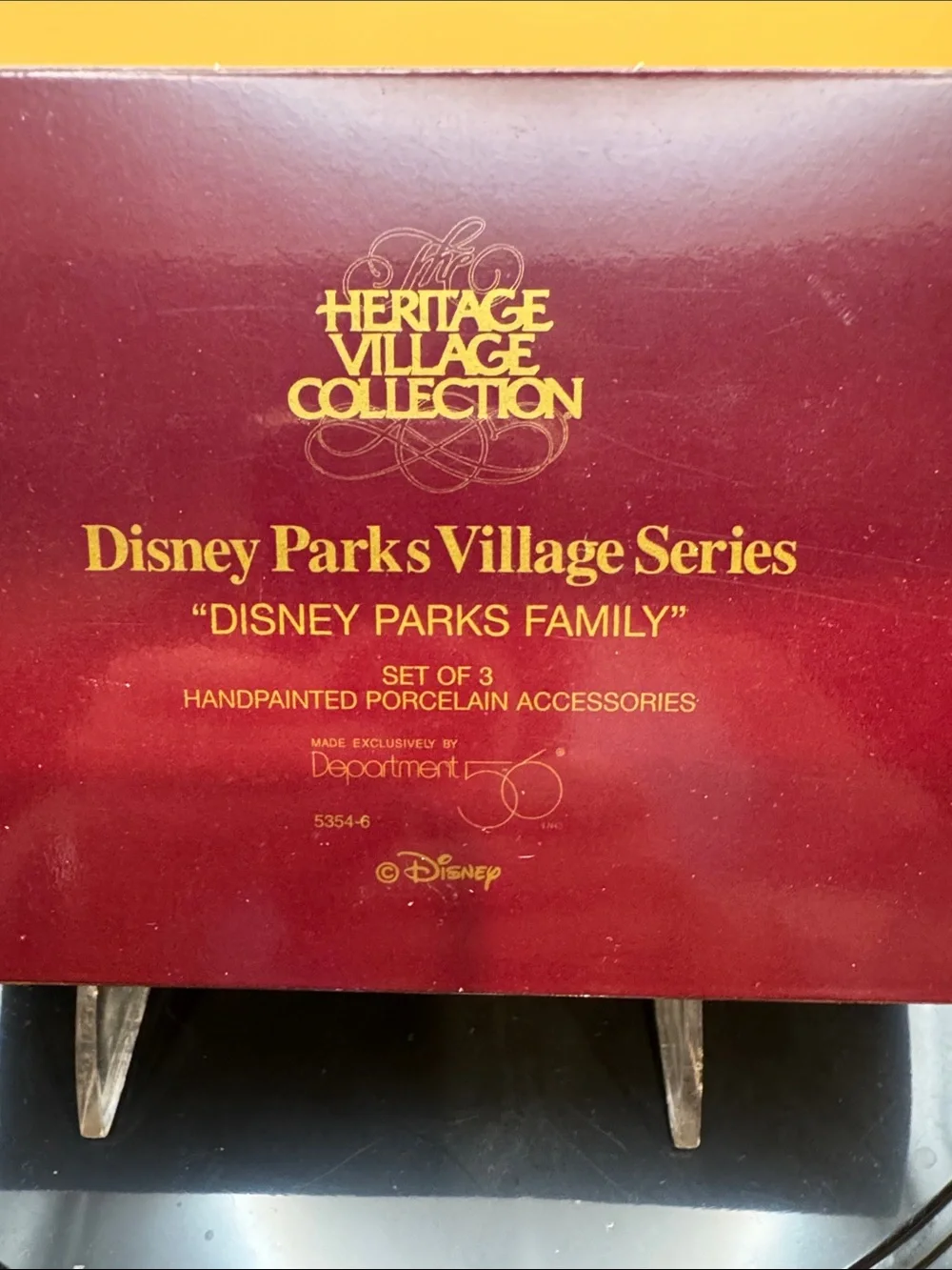 Department 56/Disney Parks Village Series Disney Park Family-Mint In Box - Picture 8 of 10